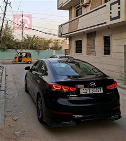 هیوندای ئەلەنترا